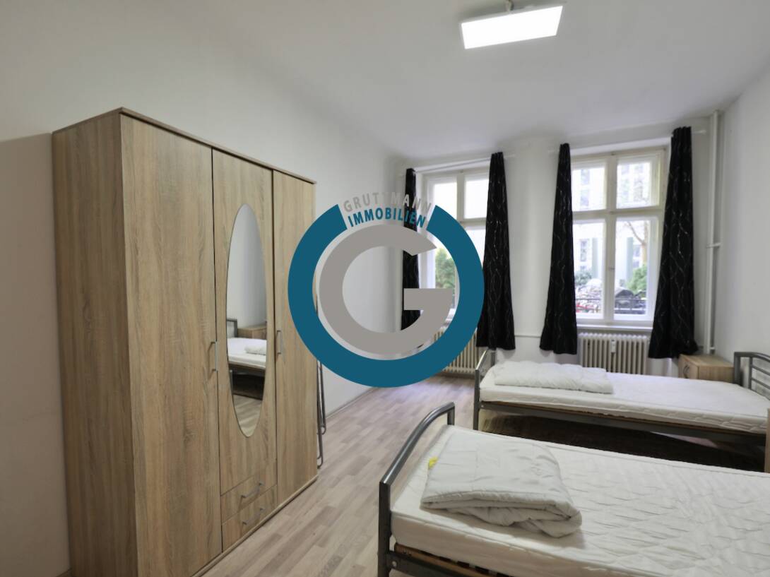 PRAKTISCHES ERDGESCHOSS – MIT GEMEINSCHAFTLICHEM HOFBEREICH – RUHIG & ZENTRAL GELEGEN, 12043 Berlin (Neukölln)