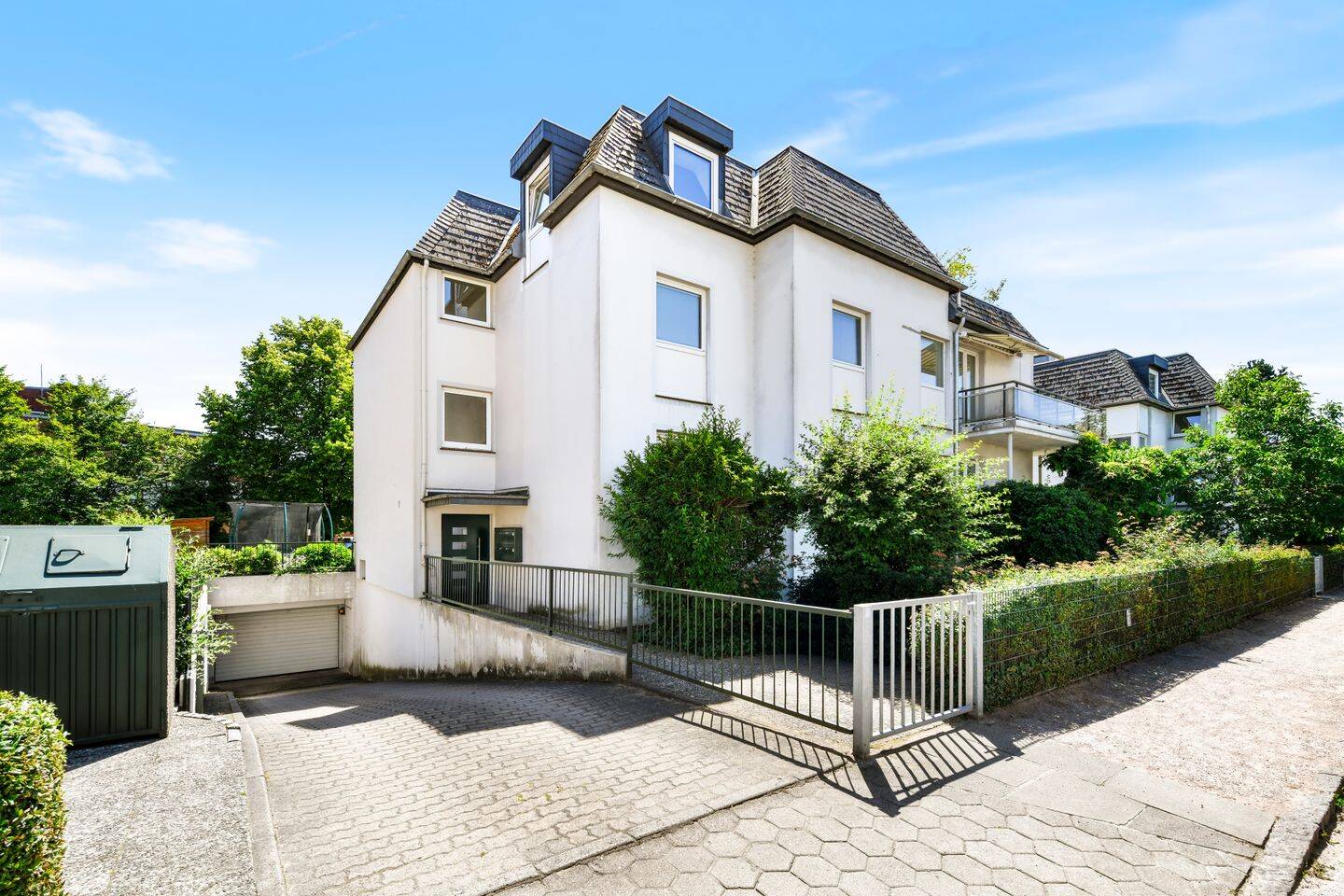 Lage zum Verlieben – Wohnung zum Gestalten, 22587 Hamburg (Altona)