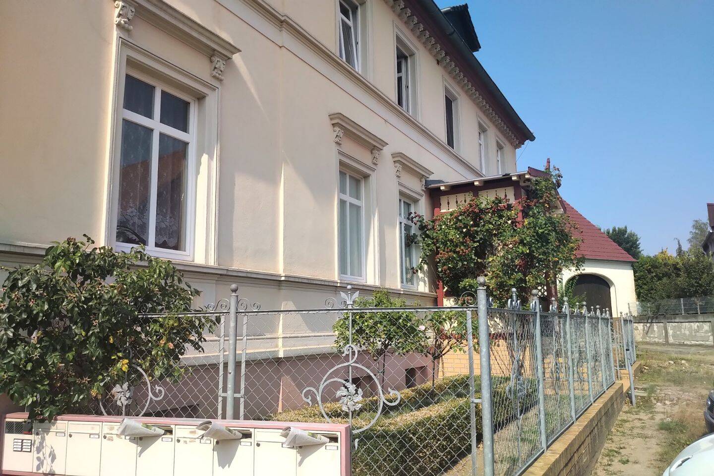 RAUS AUFS LAND! Hübsche 4-Zimmer-Wohnung in typischem Großbauernwohnhaus!, 14806 Bad Belzig