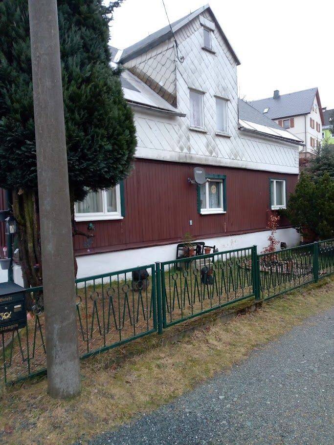 Freistehendes Einfamilienhaus in Klingenthal 30000 € VB, 8248 Klingenthal