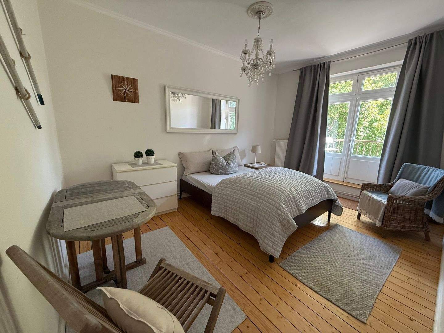 Furnished House with 3 bedrooms & 2 bath, 28197 Bremen