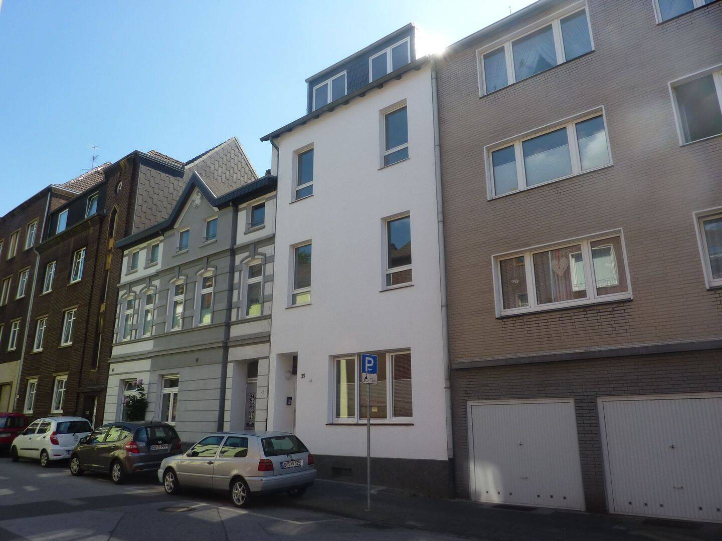Kernsaniertes Mehrfamilienhaus in Duisburg-Duissern, 47058 Duisburg (Altstadt Duissern)