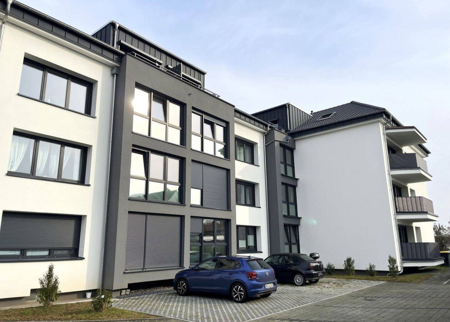 Helle, gepflegte 3-Zimmer-Wohnung in ruhiger Lage im ENERGETISCH SANIERTEN Mehrfamilienhaus, 63110 Rodgau