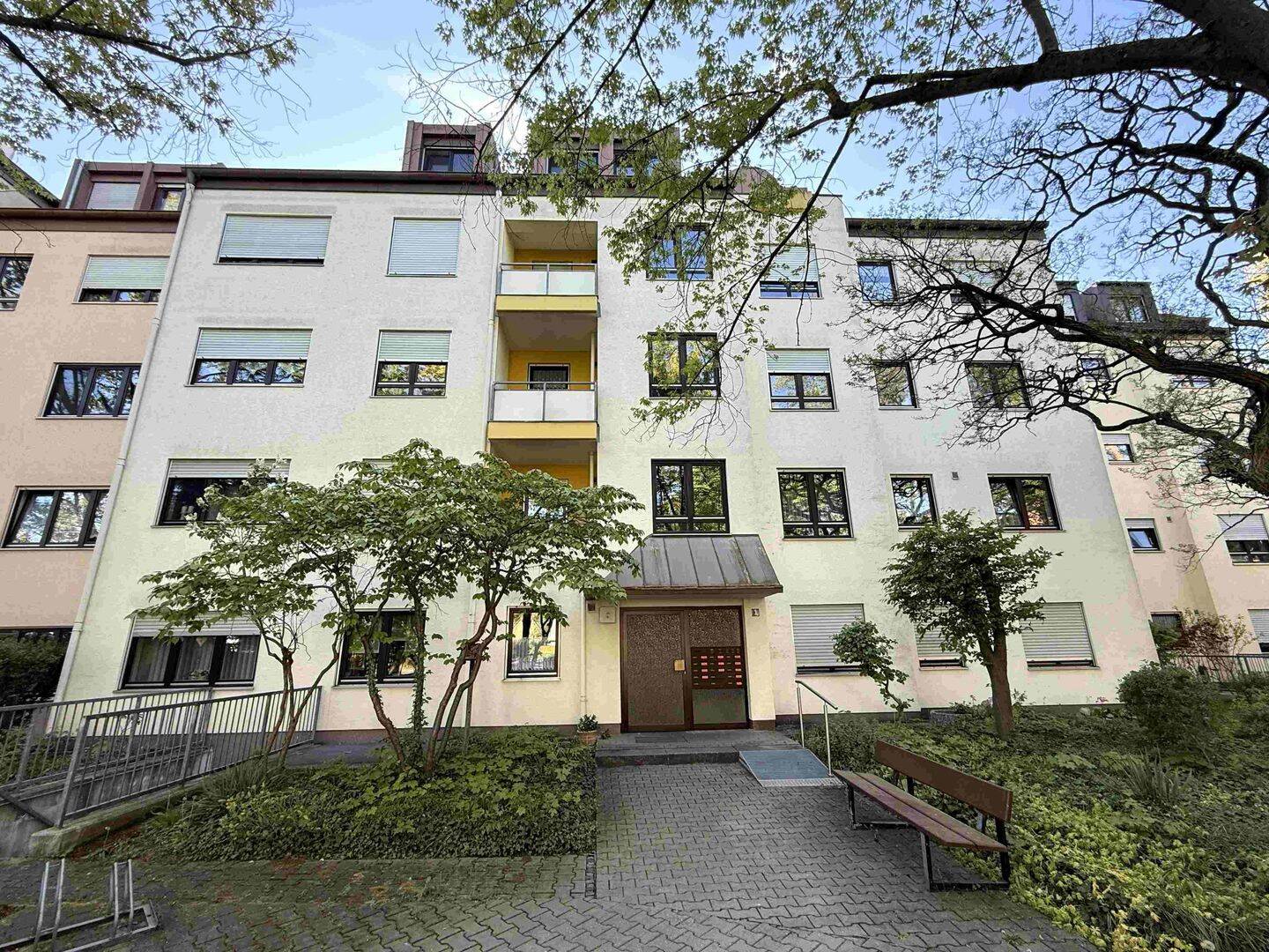 Tolle Wohnung im wunderschönen Stein, 90547 Stein