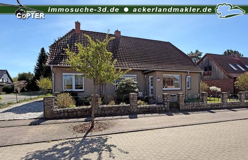 Einfamilienhaus in Pinnow am See – im alten Dorf, 19065 Pinnow