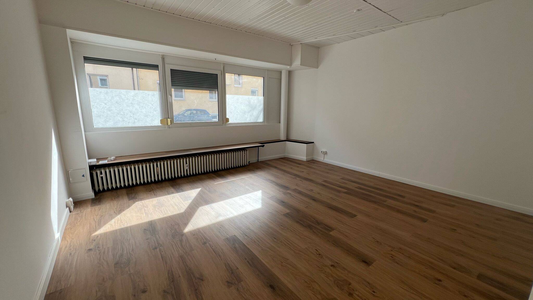 Mietwohnung, 4 Zimmer, 146 m², in Bamberg, 96052 Bamberg (Bamberg Gartenstadt Hirschknock Kramersfeld)