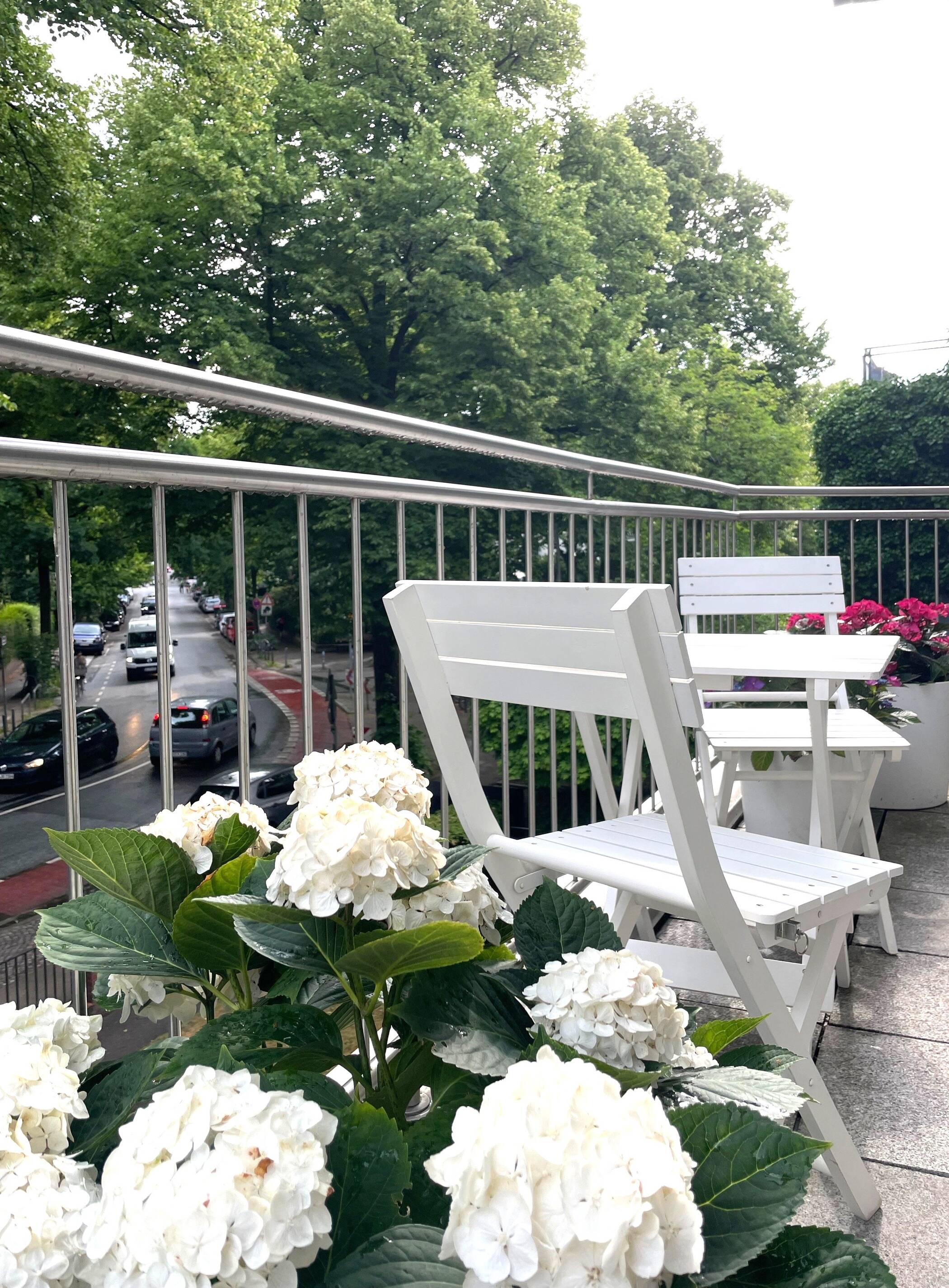 100 Schritte von der Außenalster / 2 Zimmer Whg. / 53 qm / hell / Balkon / vollmöbliert, 22301 Hamburg (Hamburg-Nord Winterhude)
