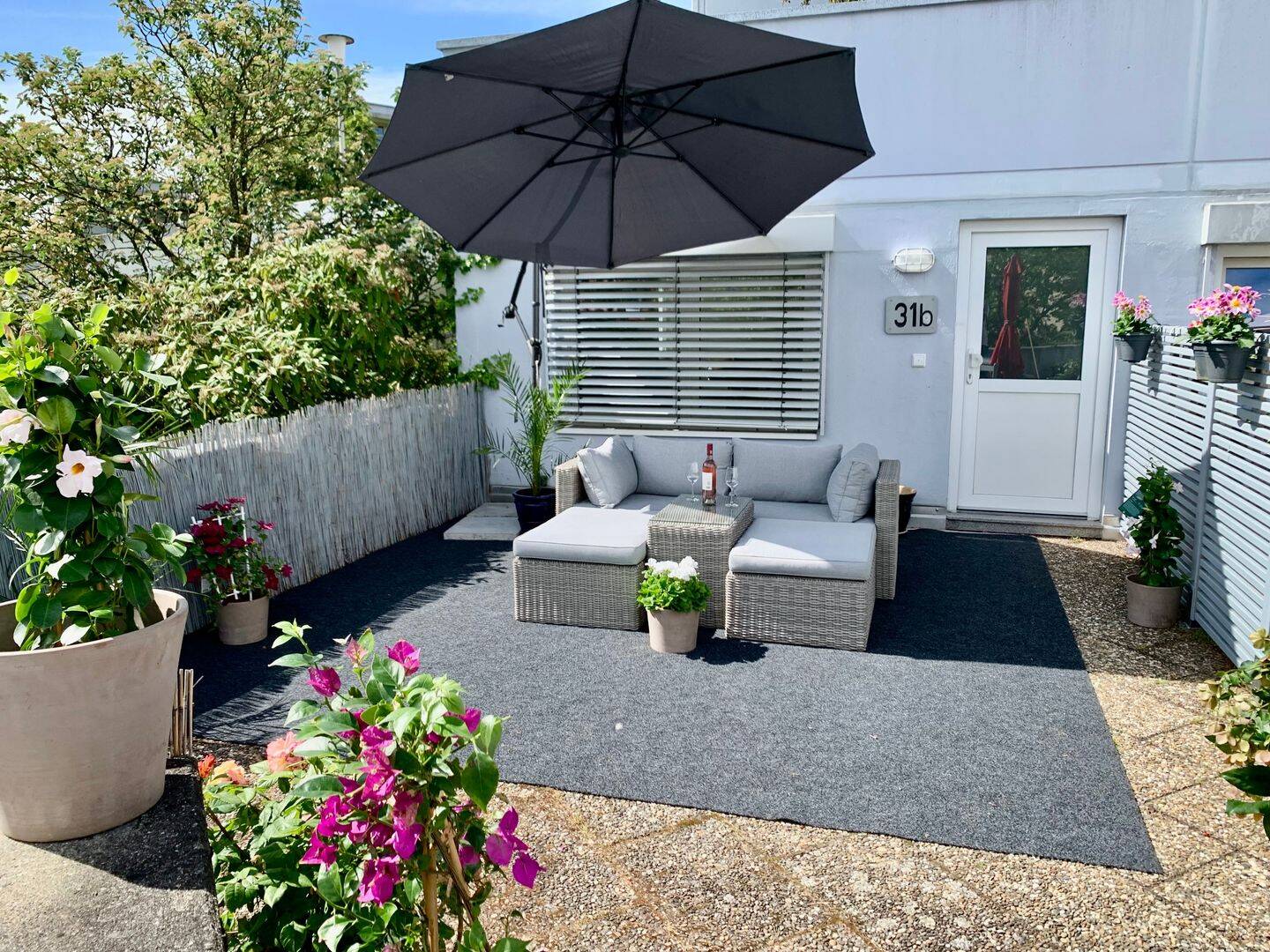 Einzigartige, komplett renovierte, provisionsfreie, möblierte, helle 2 Zimmer Wohnung, 78464 Konstanz