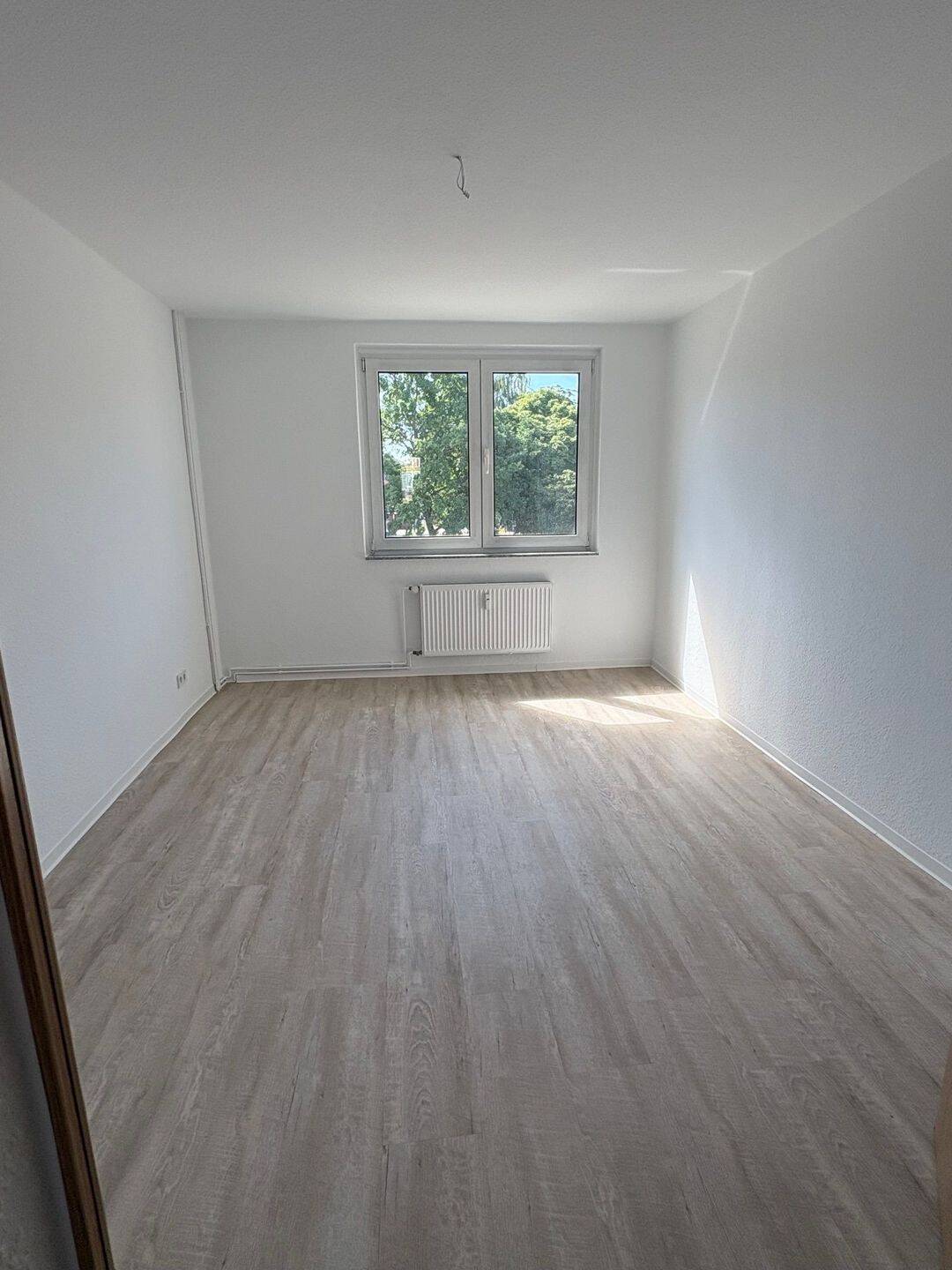 schöne 3,0-Raum-Wohnung mit großem Balkon (1020-1503), 39261 Zerbst/Anhalt