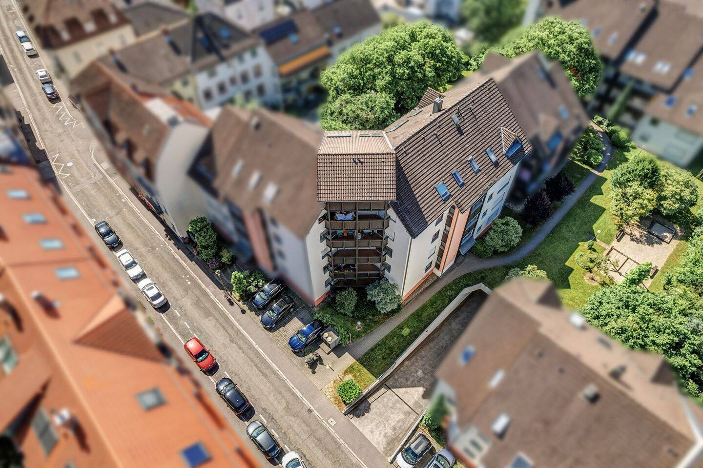 Ab sofort bezugsfrei: 95 m²-Eigentumswohnung, 3 Zimmer, 2 Bäder, 2 Loggien und TG-Stellplatz, 76530 Baden-Baden (Ebersteinburg Innenstadt Lichtental Varnhalt Weststadt)
