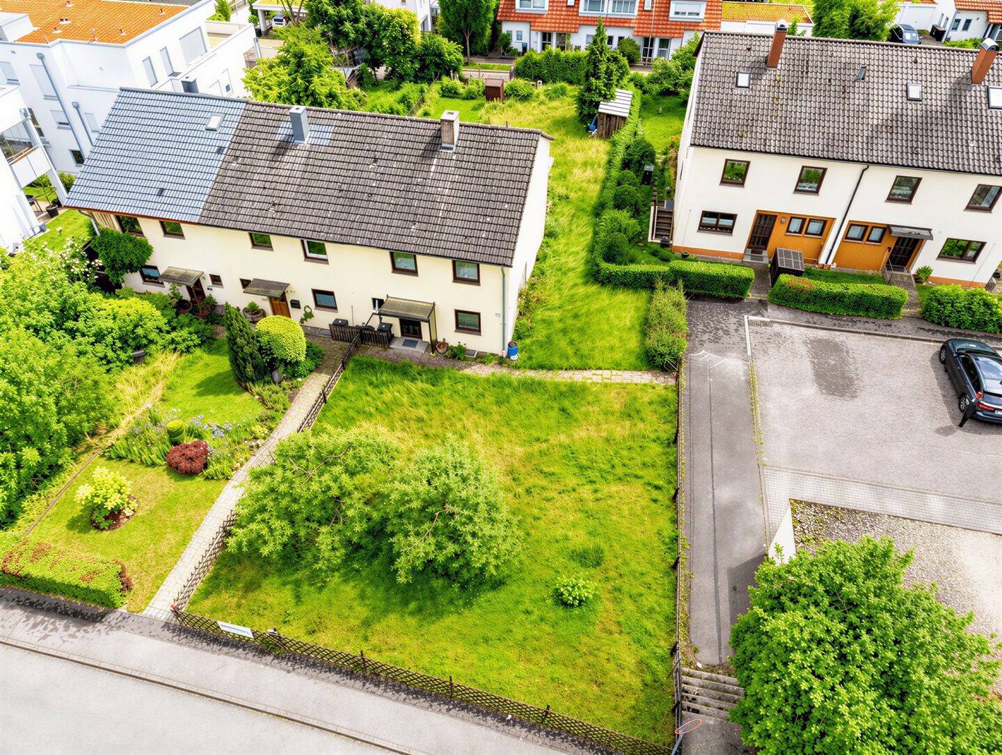 Mehr Garten. Mehr Platz. Mehr Zuhause. Reiheneckhaus mit Doppelgarage in Top-Lage von Holzgerlingen, 71088 Holzgerlingen