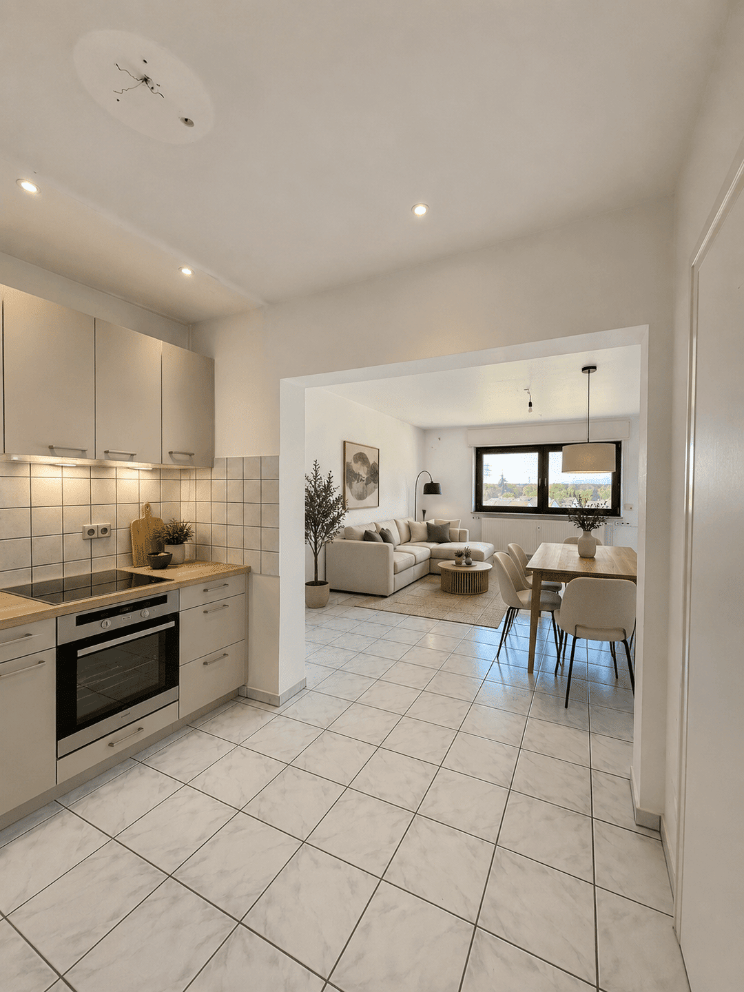 2-Zimmer-Wohnung mit Panorama-Ausblick – frei verfügbar, 76287 Rheinstetten