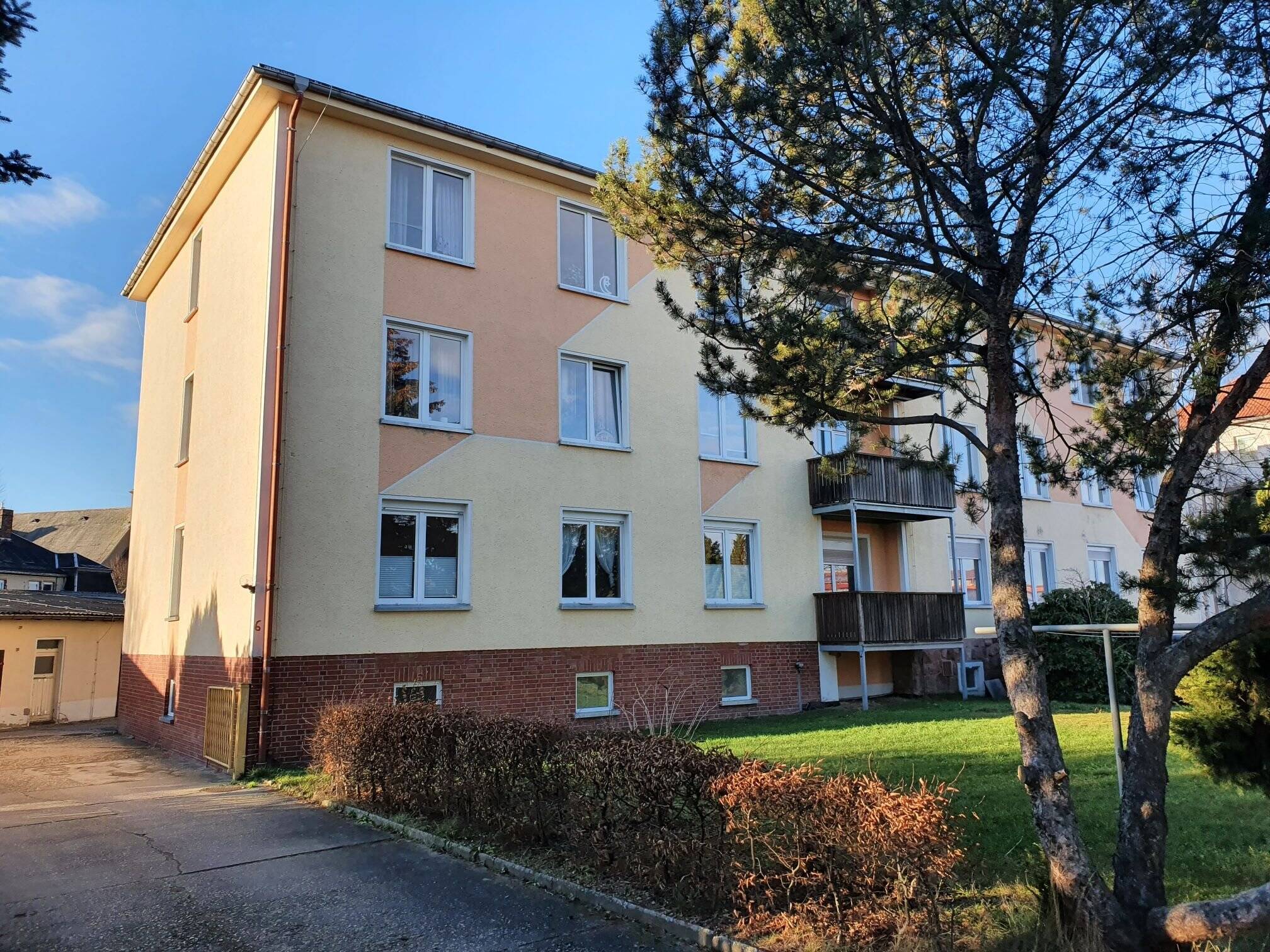 gemütliche 1 Raum Wohnung mit Balkon, 4643 Geithain