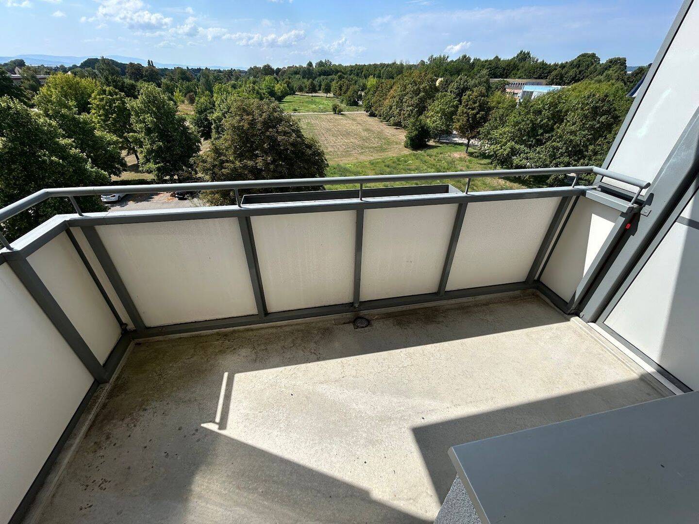 Moderne 1-Zimmer-Wohnung mit großem Balkon!, 38820 Halberstadt