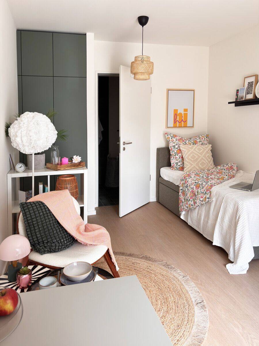 Möbliertes Neubau-Apartment mit sonniger Terrasse für Studenten/Azubis – direkt an der Uni Augsburg!, 86179 Augsburg (Haunstetten Siebenbrunn)