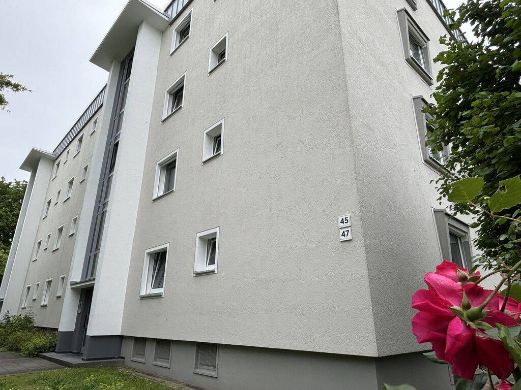 Bei VIVAWEST die Sonnenstrahlen auf dem eigenen Balkon genießen., 44265 Dortmund
