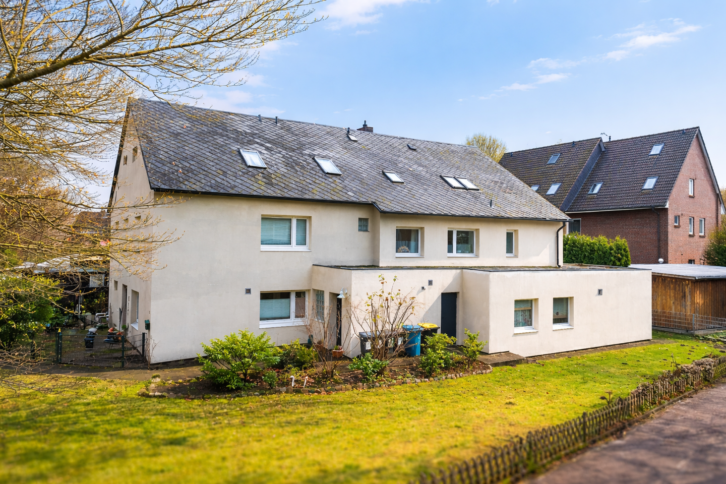 Saniertes Mehrfamilienhaus in Tangstedt / Faktor 18,5, 22889 Tangstedt