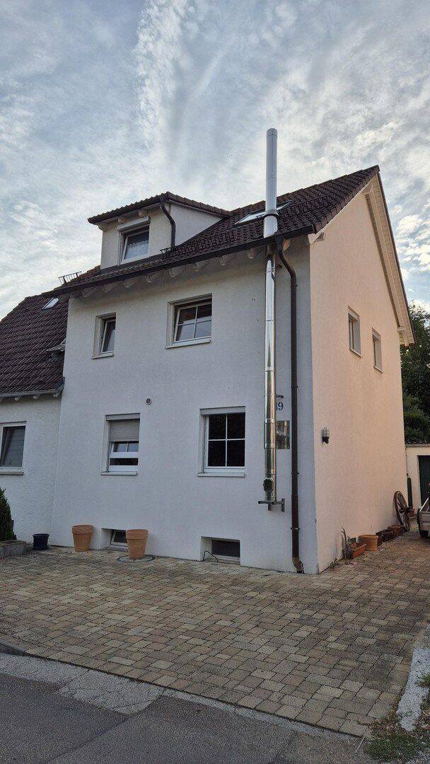 Provisionsfrei: Bezugsfertige 4,5-Zimmer-DHH mit Garten für kleine Familien und Paare, 73431 Aalen
