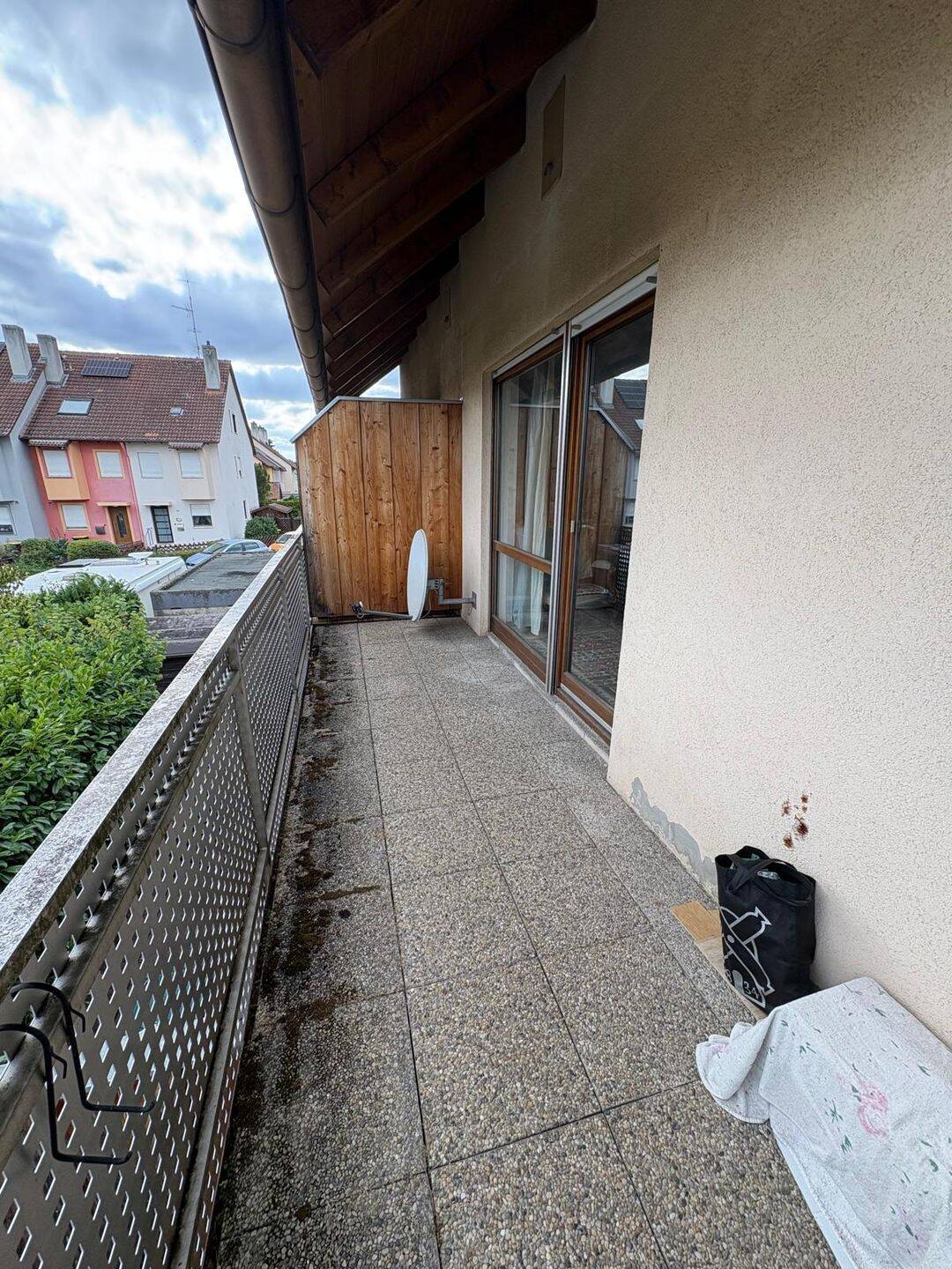 1,5 Zimmerwohnung mit Schlafnische, Küche, Bad, Flur, Abstellraum und Balkon, 90513 Zirndorf