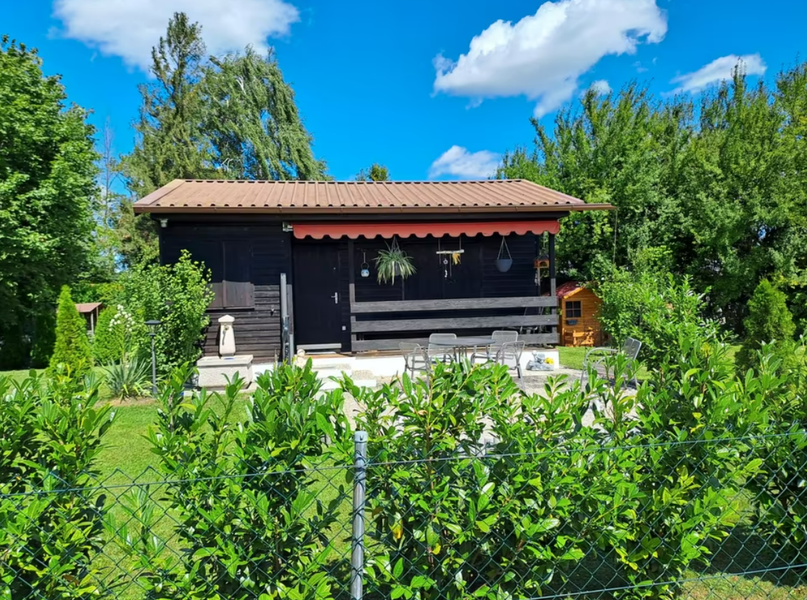 Idyllisches Freizeitgrundstück nähe München (Hackermoos), 85764 Hebertshausen