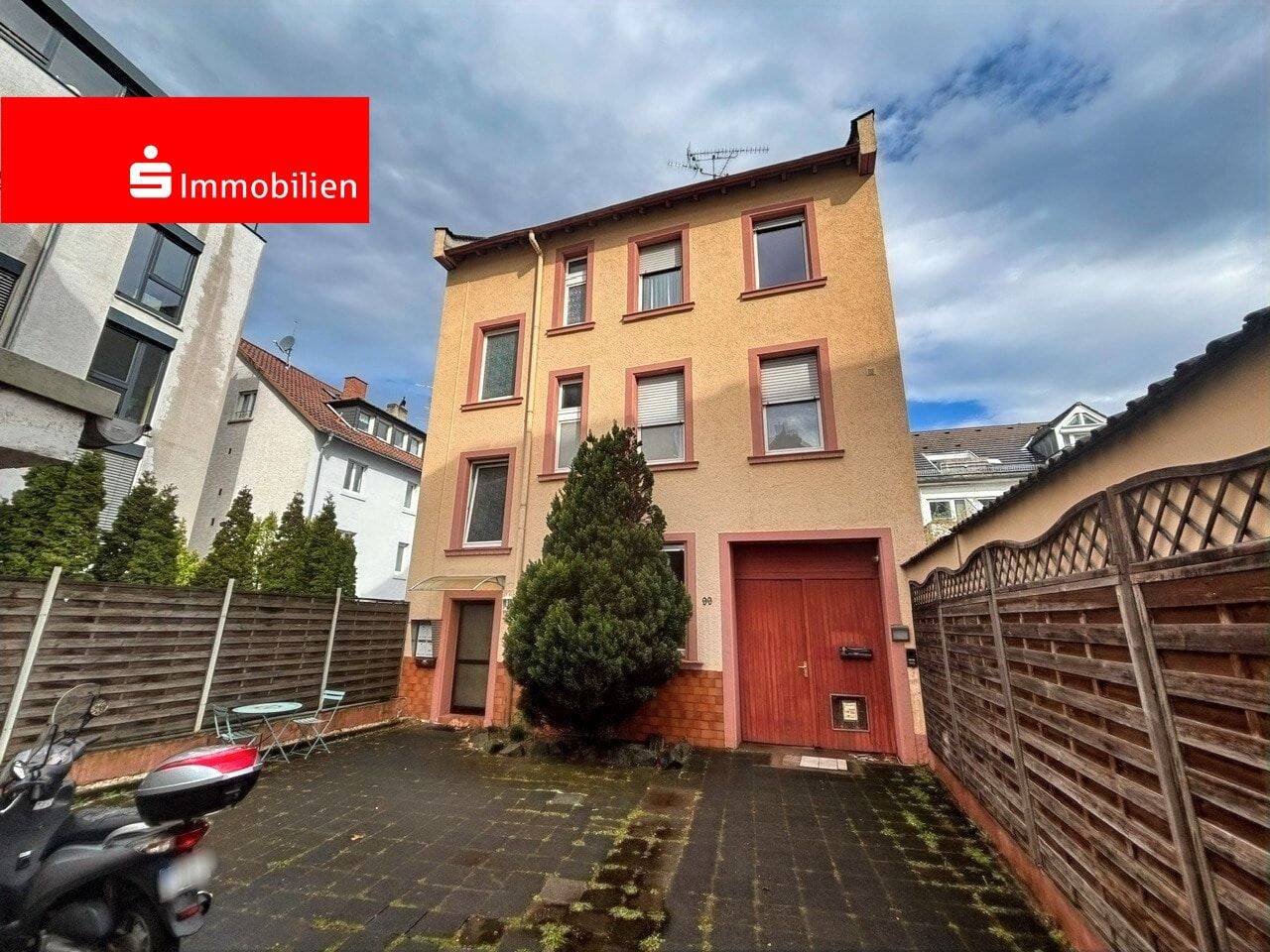 2-Zimmer-Wohnung mit Garage in gesuchter Lage, 64285 Darmstadt (Darmstadt)