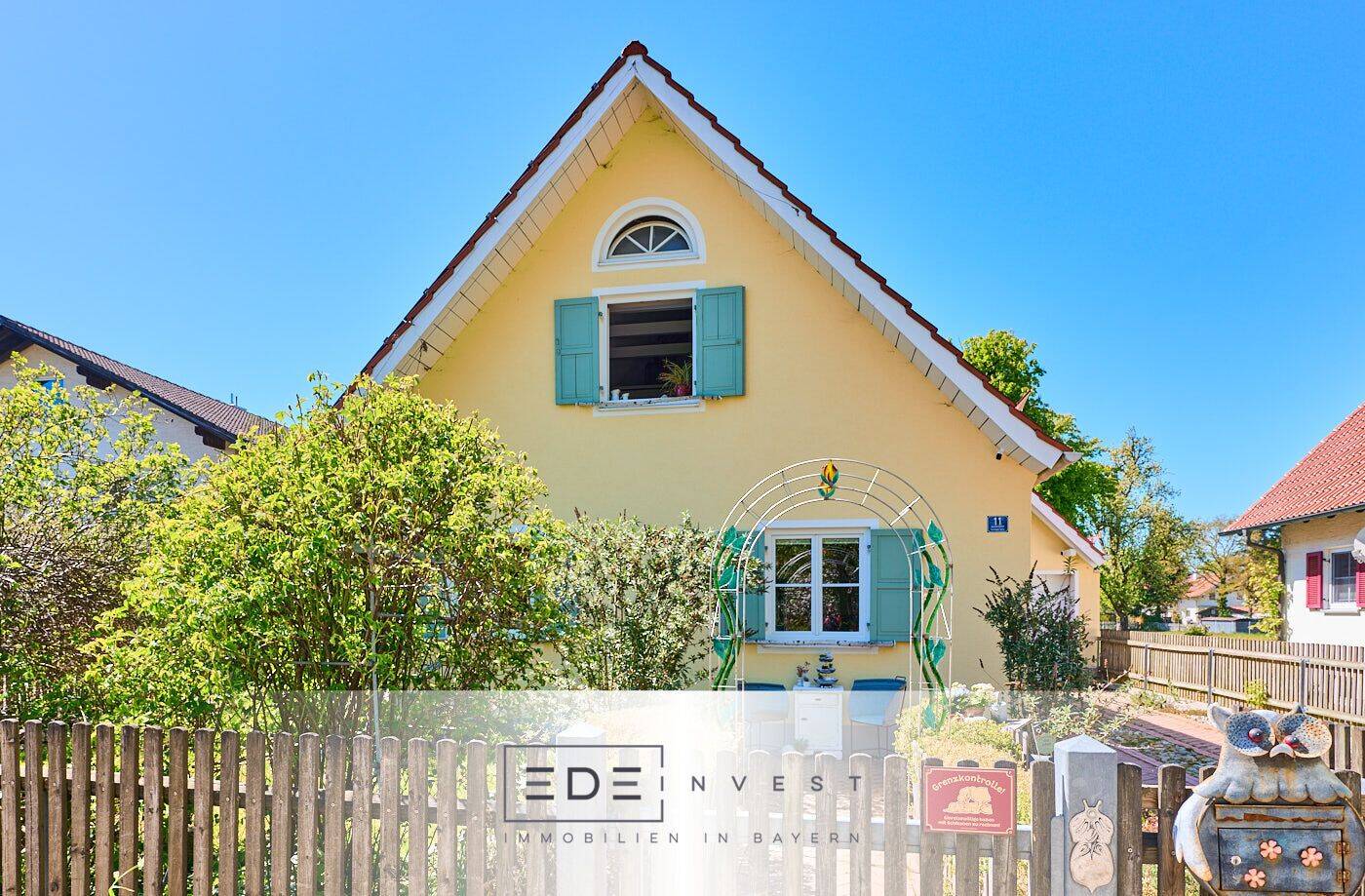 Wohnen wie in der Provence – charmantes Einfamilienhaus mit Kamin, Süd-West Terrasse & Rosengarten, 86943 Thaining