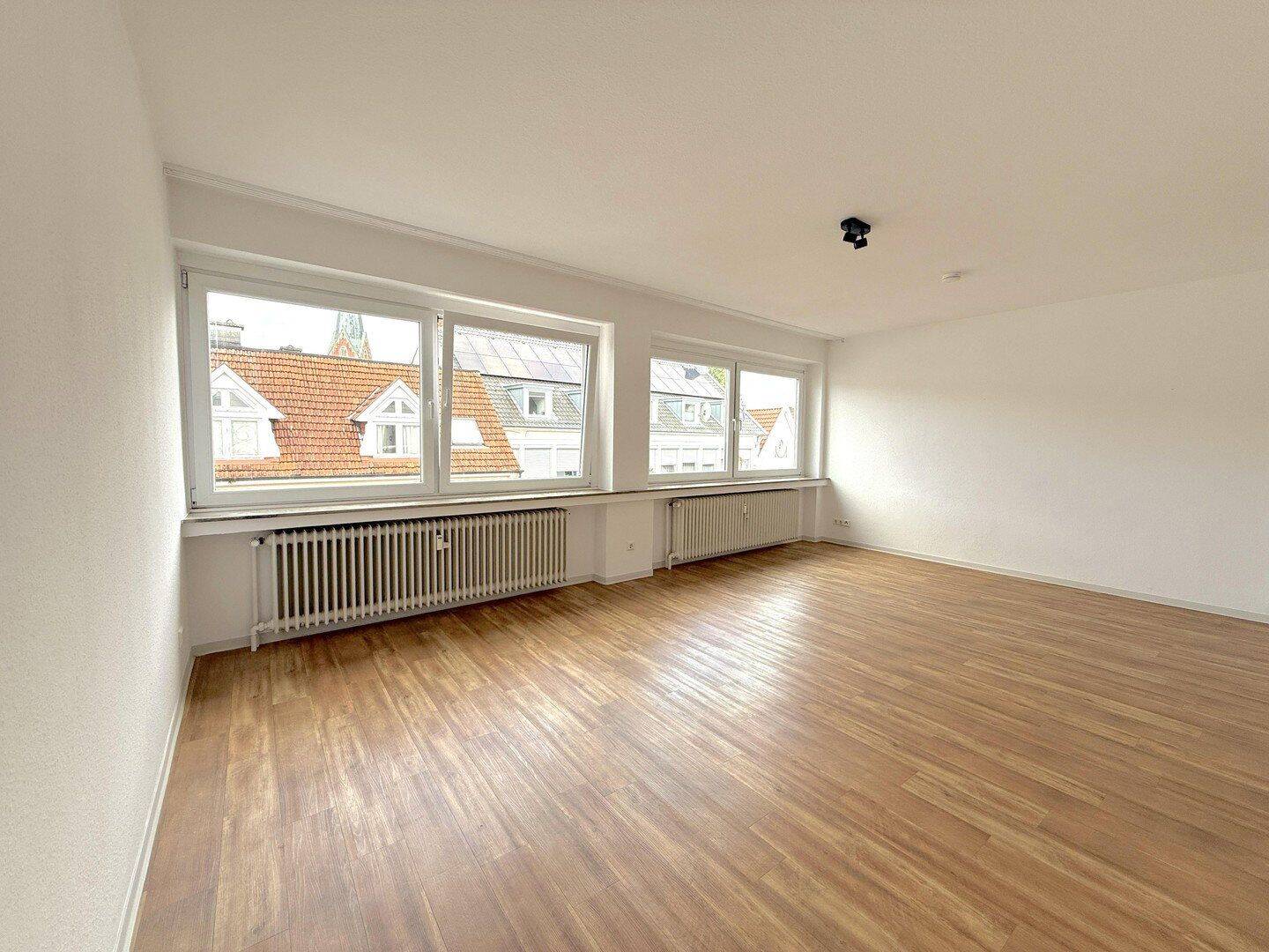 Helle Penthousewohnung im Zentrum von Lingen mit großer Dachterrasse, 49808 Lingen (Ems)
