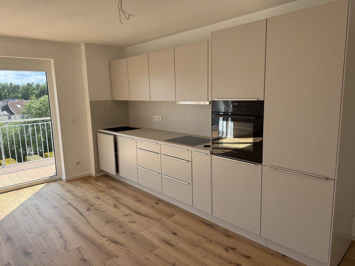 Kurzfristiger Bezug – Penthouse mit atemberaubender Dachterrasse – Wohnen über den Dächern von Feucht, 90537 Feucht