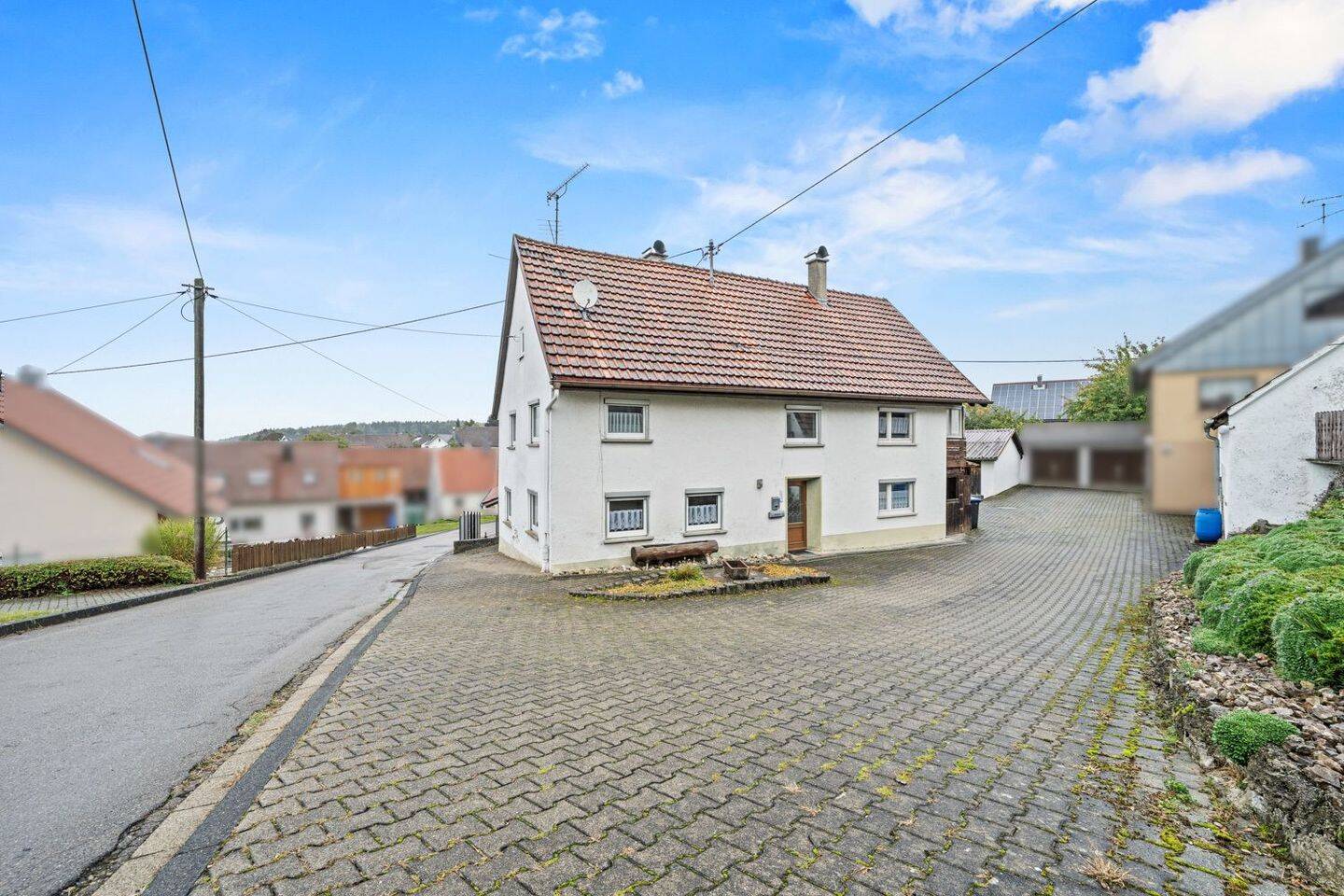 Handwerker aufgepasst! Charmantes Einfamilienhaus mit viel Potenzial zur individuellen Gestaltung, 88477 Schwendi