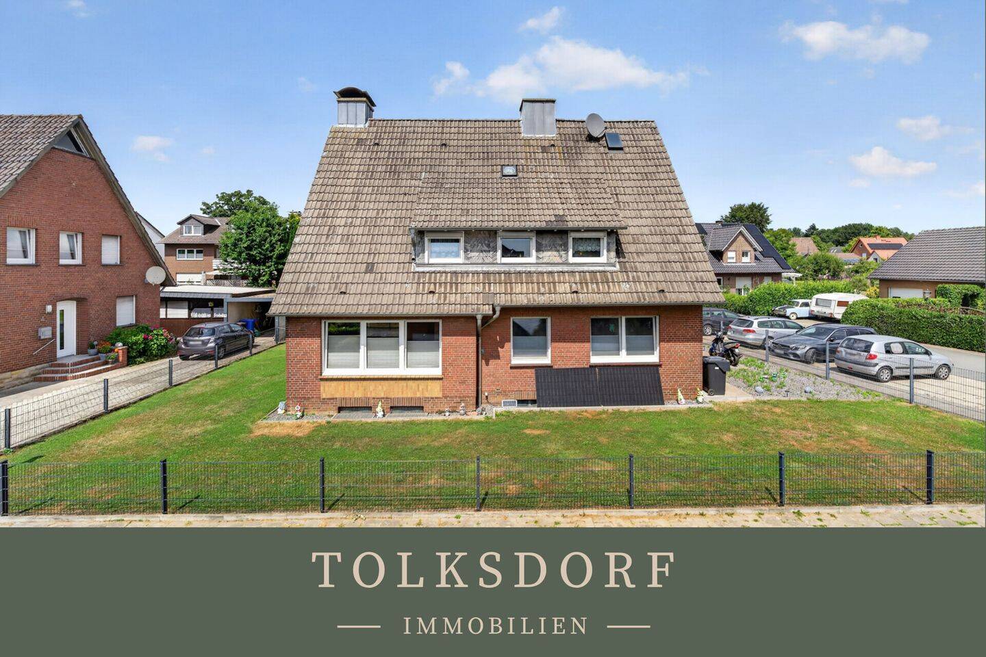 Ibbenbüren – Laggenbeck | Zwei Wohnungen unter einem Dach – modernisiert 2018, großes Eckgrundstück, 49479 Ibbenbüren