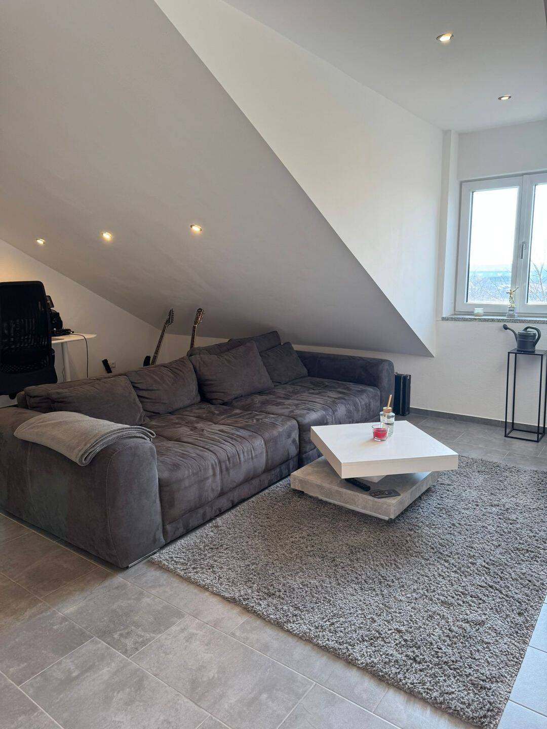 Zeitgemäß wohnen – attraktive 2 Zimmer Wohnung zentrumsnah mit Balkon, 94469 Deggendorf