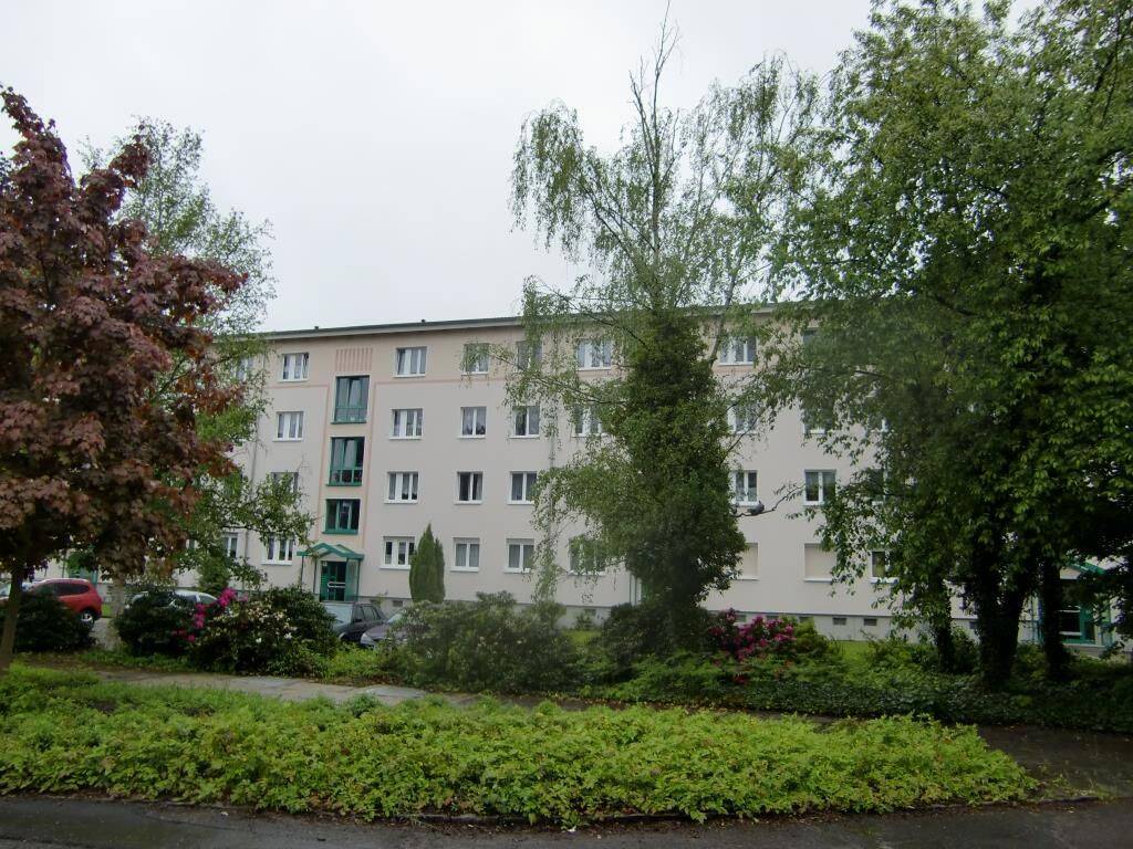3-Raumwohnung mit Tageslichtbad und Balkon im WK VI, 2977 Hoyerswerda