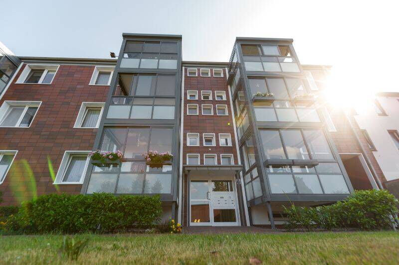 Sanierte 3-Zimmer-Wohnung in Bremerhaven-Wulsdorf mit zwei Balkonen, 27572 Bremerhaven (Fischereihafen Geestemünde Wulsdorf)