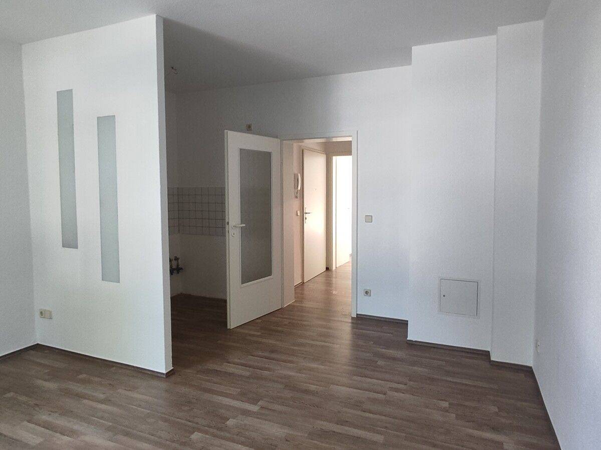 Kleine 2-Zimmer-Wohnung in der Südvorstadt!, 8527 Plauen
