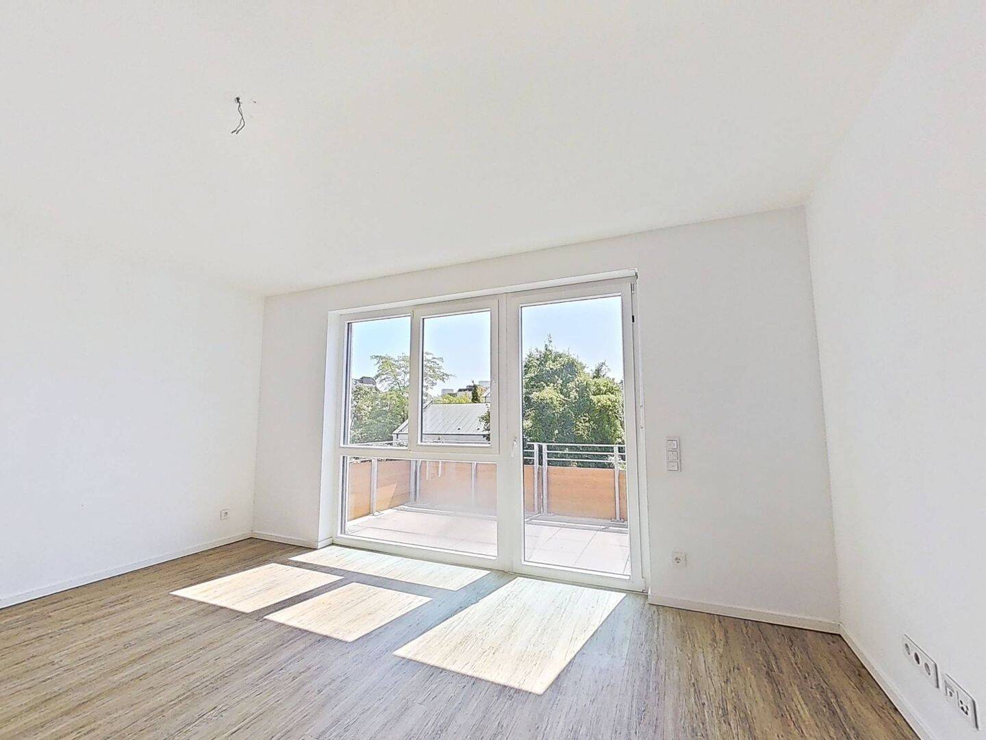 ** Gepflegte 3-Zimmer-Wohnung mit BALKON und TIEFGARAGENSTELLPLATZ in Bonn-Tannenbusch **, 53119 Bonn (Auerberg Nordstadt Tannenbusch Zentrum)