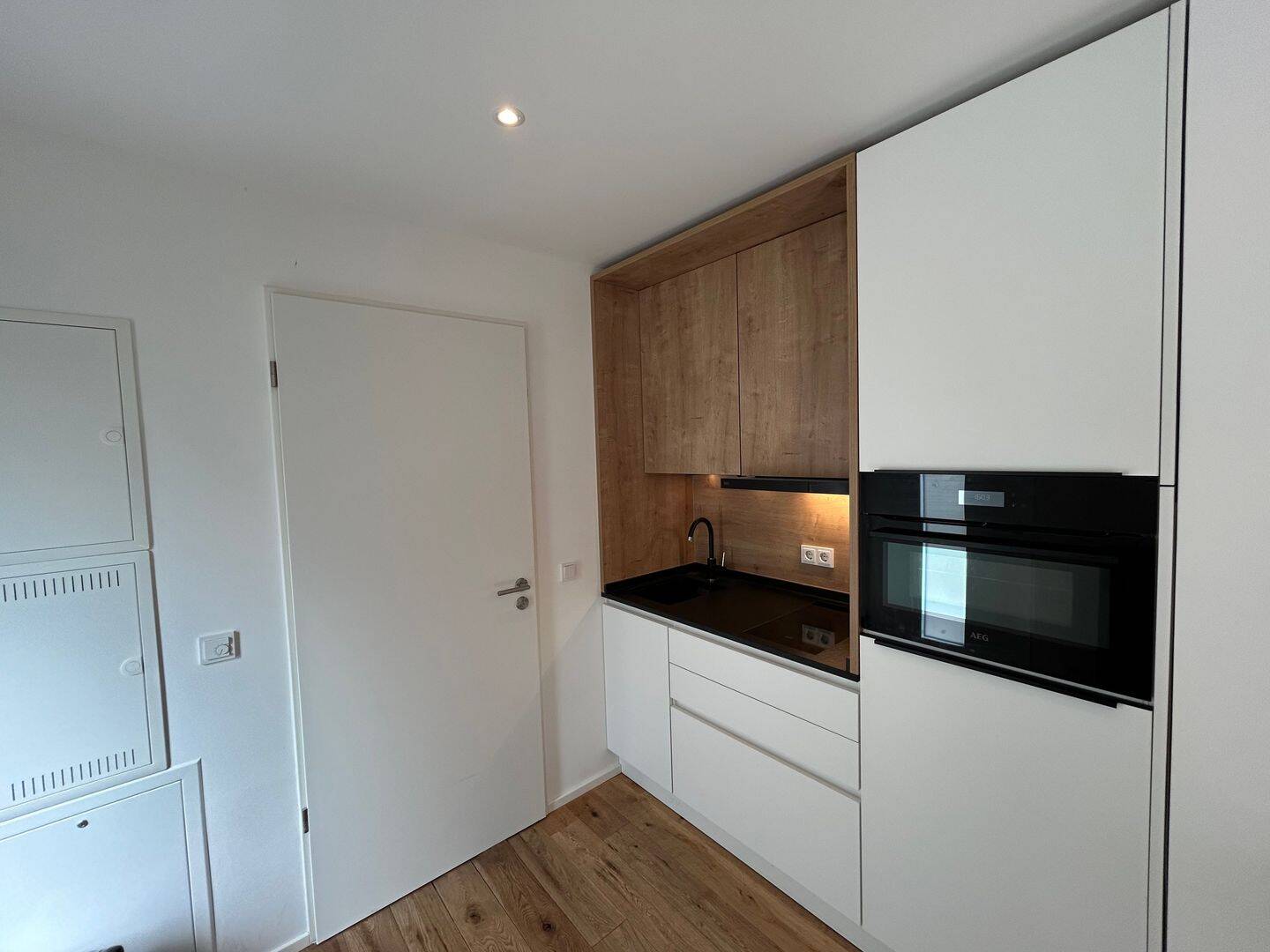 Möbliertes 1-Zimmer Apartment Neubau an der Isar, 81543 München (Au-Haidhausen Untergiesing-Harlaching)