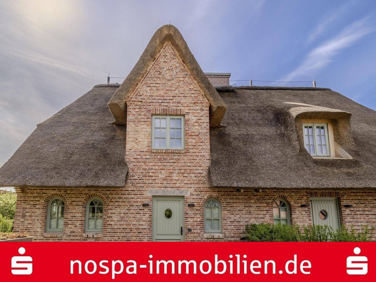 Neuwertig – Hochwertig ausgestattete, reetgedeckte Doppelhälfte im Süden von Westerland, 25980 Sylt