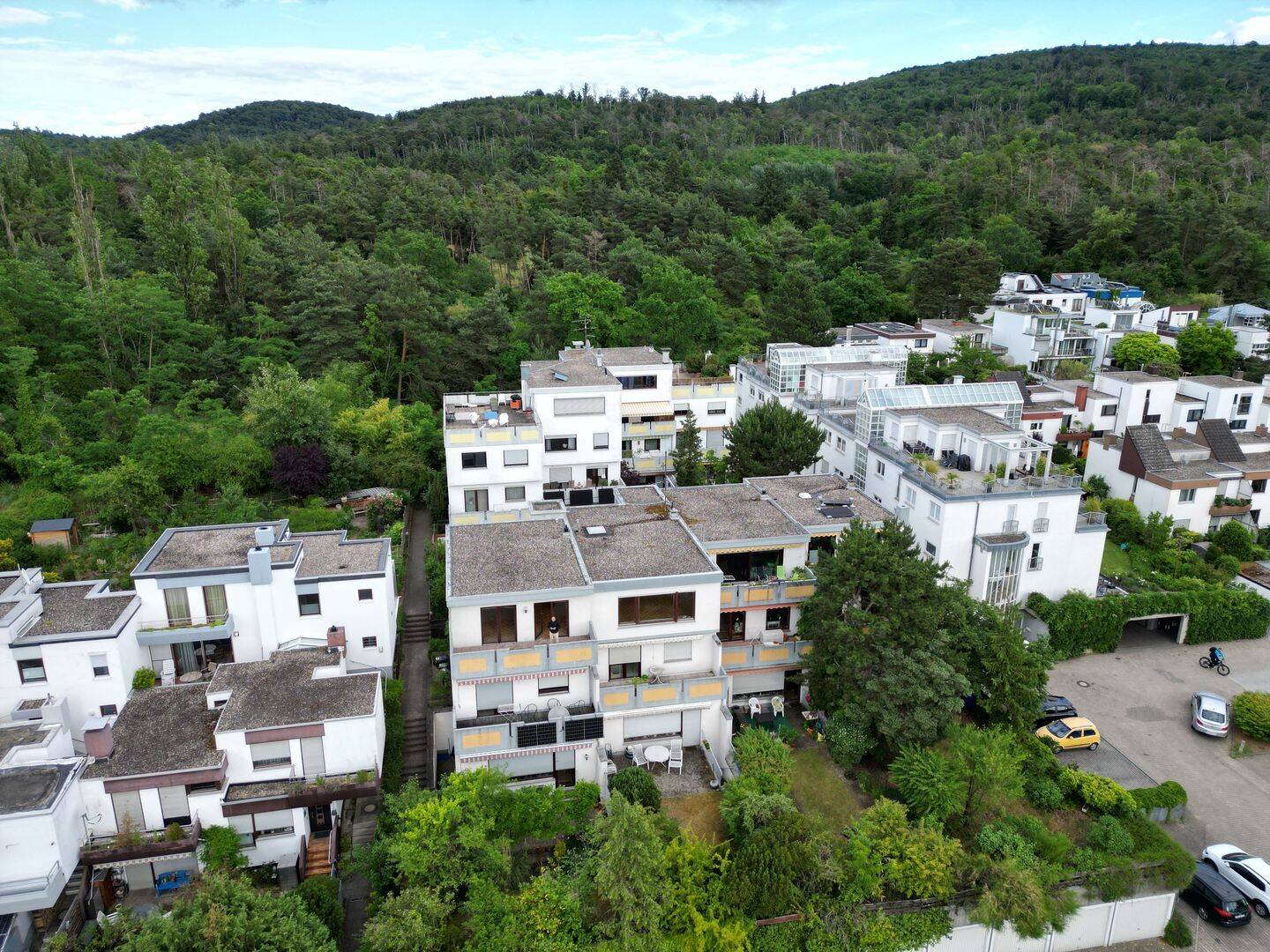 Großzügige 3-Zimmer-Penthouse Wohnung mit herrlichem Weitblick, 64297 Darmstadt (Eberstadt)