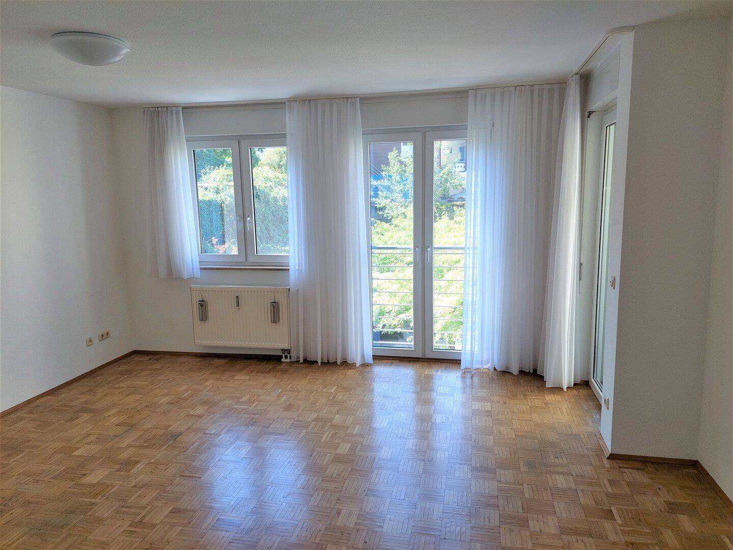 Schöne 2-Zimmer-Wohnung in Senioren-Wohnanlage, 42655 Solingen (Höhscheid Merscheid Solingen-Mitte Wald)