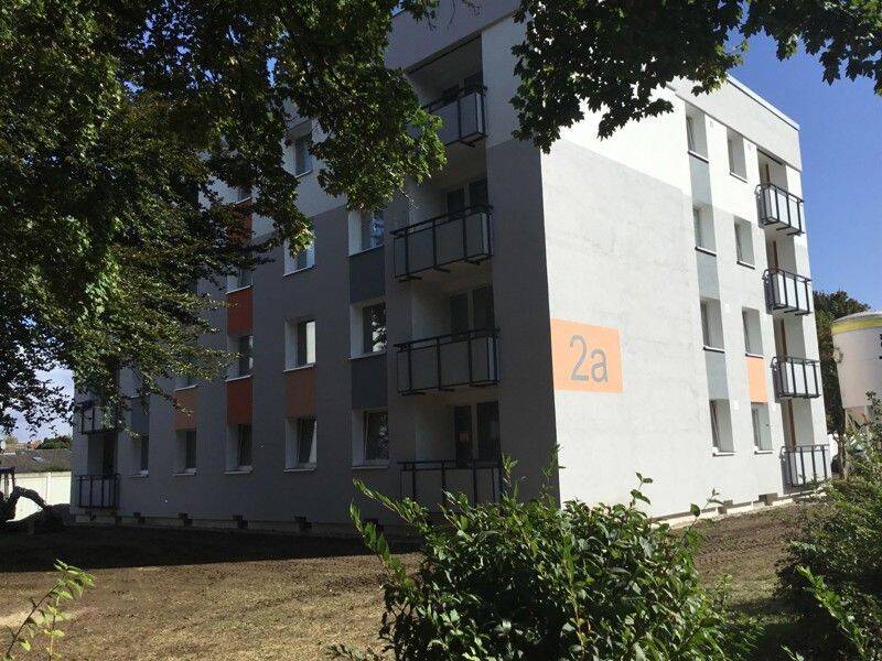 Teilsanierte 3 Zimmer- Wohnung mit Balkon, 31135 Hildesheim