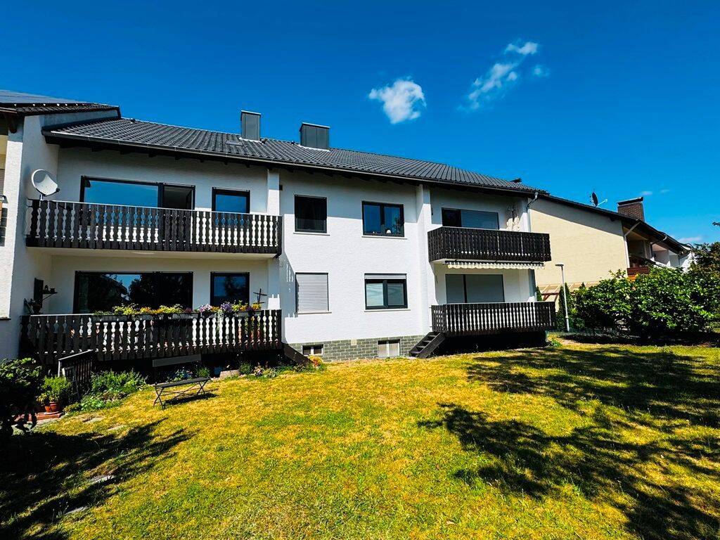 Wunderbare Single-Wohnung: frisch renoviert und mit Feierabendbalkon, 63743 Aschaffenburg (Gailbach Innenstadt Obernau Obernauer Kolonie Schweinheim)