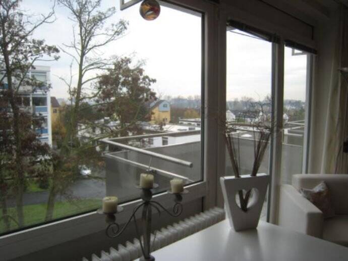 Eschborn-Niederhöchstadt, möblierte 1 Zimmer Wohnung, Balkon und ruhig gelegen, 65760 Eschborn