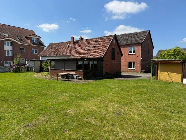 Mehrfamilienhaus mit 3 WE in Feldrandlage für Selbstnutzung mit Mieteinnahmen Garbsen/Osterwald, 30826 Garbsen