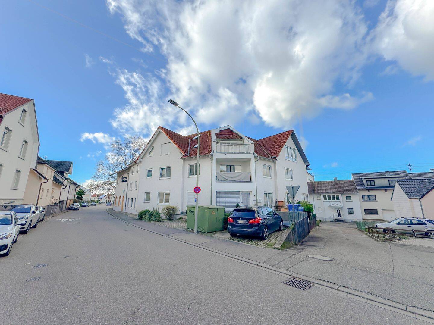 2-Zimmerwohnung mit Balkon u. Parkplatz in Baden-Baden Balg/ Bezugsfrei u. Provisionsfrei für Käufer, 76532 Baden-Baden