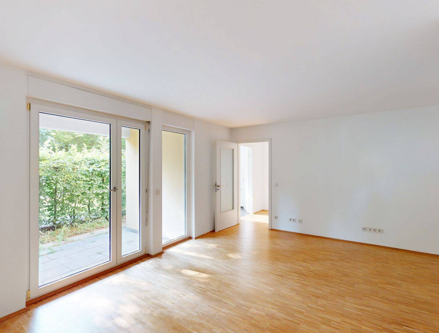 Attraktive 4 Zimmer Wohnung mit Balkon und separater Küche, 80639 München (Laim Neuhausen-Nymphenburg)