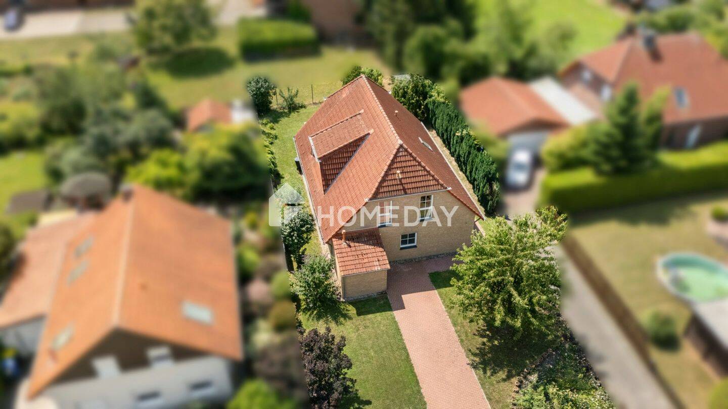 Familienidyll mit viel Platz – Gepflegtes EFH auf 635 m² Grundstück mit Sonnenterrasse, 31191 Algermissen