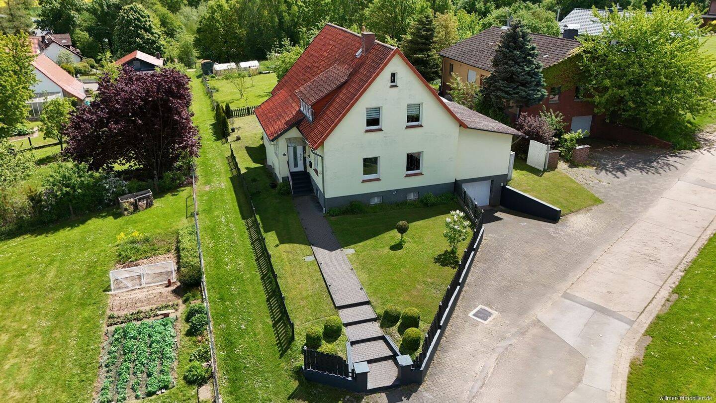 -Reserviert- Viel Platz für die ganze Familie – freistehendes Zweifamilienhaus mit Garten in Suterode, 37191 Katlenburg-Lindau