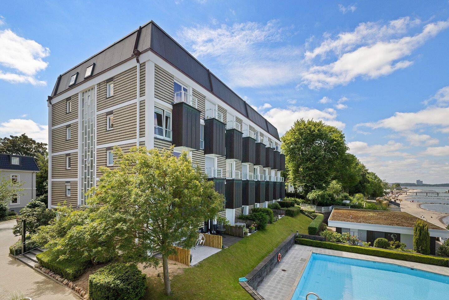 2,5 Zimmerwohnung mit Pool in erster Reihe, 23669 Timmendorfer Strand