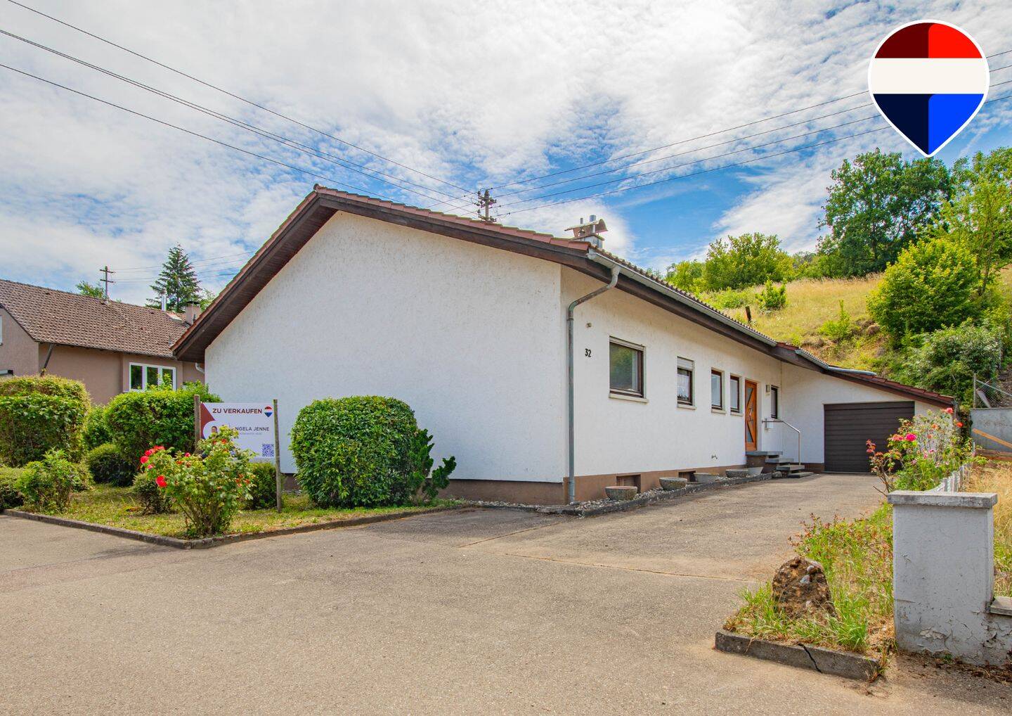 Einfamilienhaus mit Garten in ruhiger Wohngegend in Lauchringen, 79787 Lauchringen