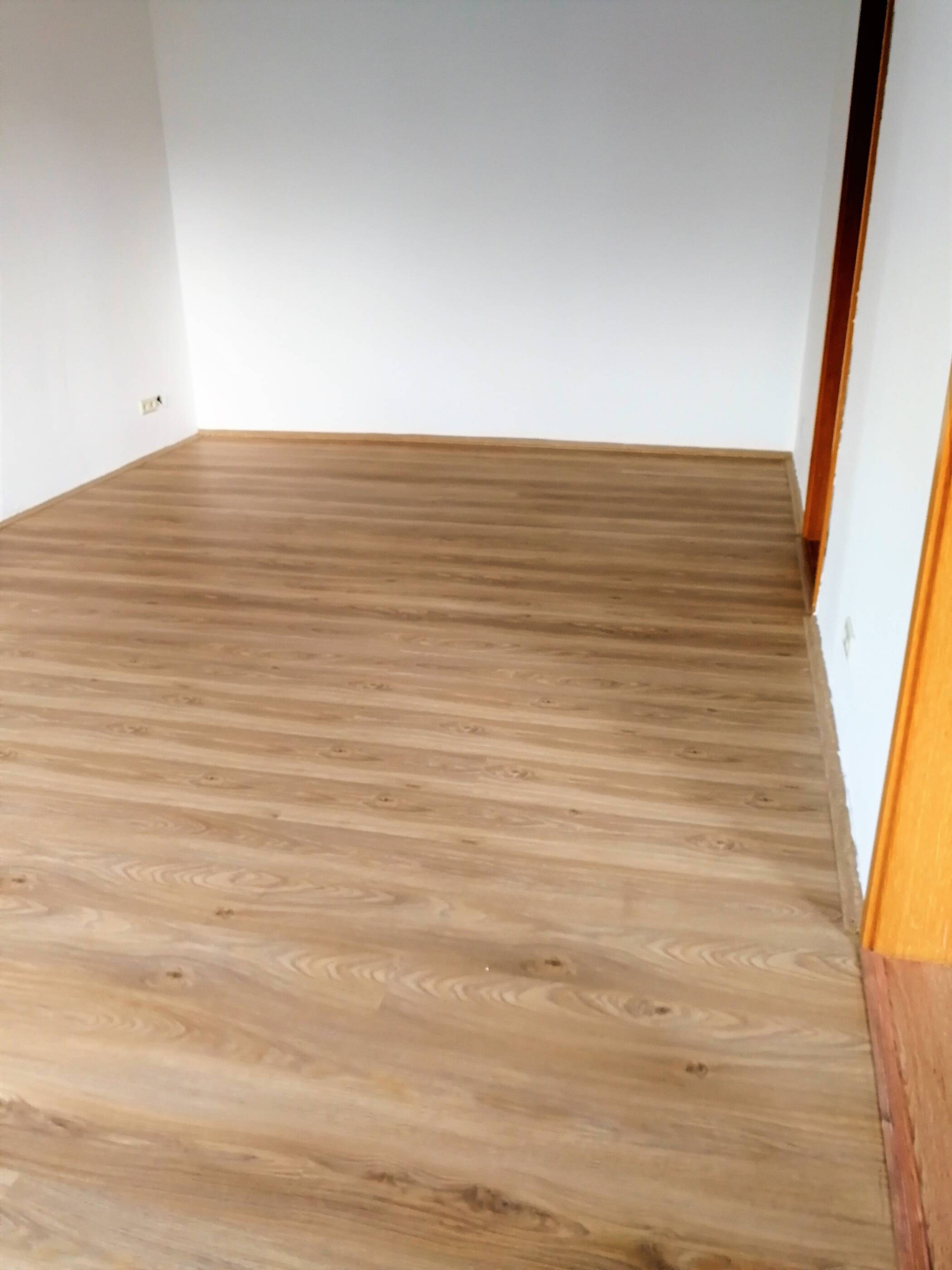3 Raumwohnung mit Stellplatz im Hof, 7607 Eisenberg